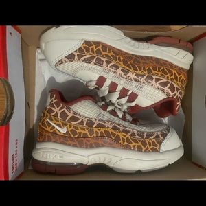 Kids (toddler) Nike Air Max 95 - size 9c